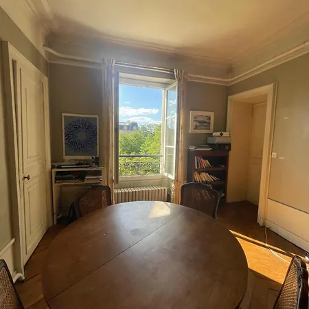 Invalides Appartement *